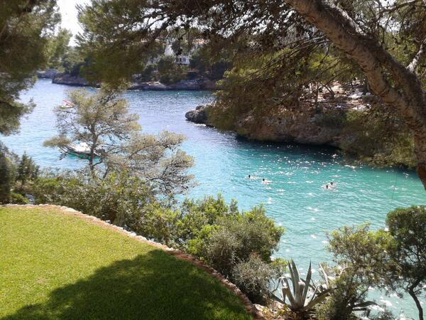 SuzMaunder's tweet photo. Want to be back on hols! http://t.co/R6Z5PSTIjN