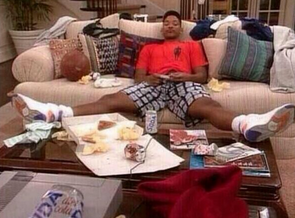 incredibleviews's tweet image. Everyone's out partying and I'm at home like