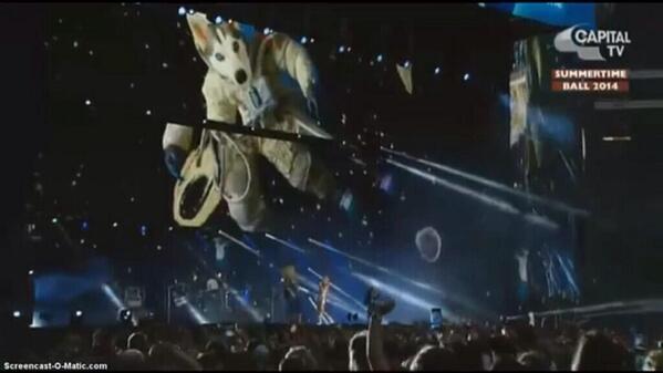 Floyd in space. 🌈