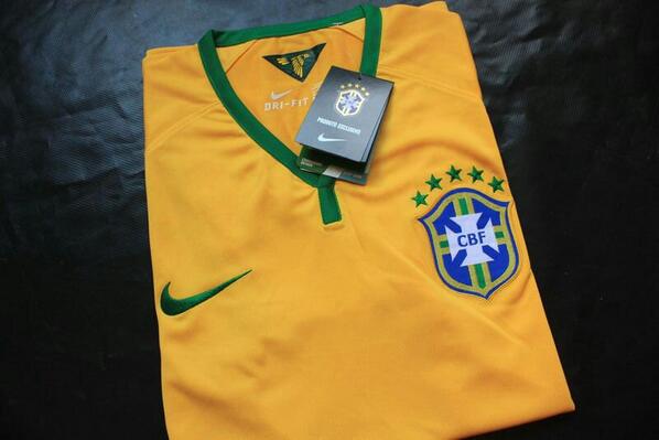 VCBF30's tweet image. Camiseta brasil disponible