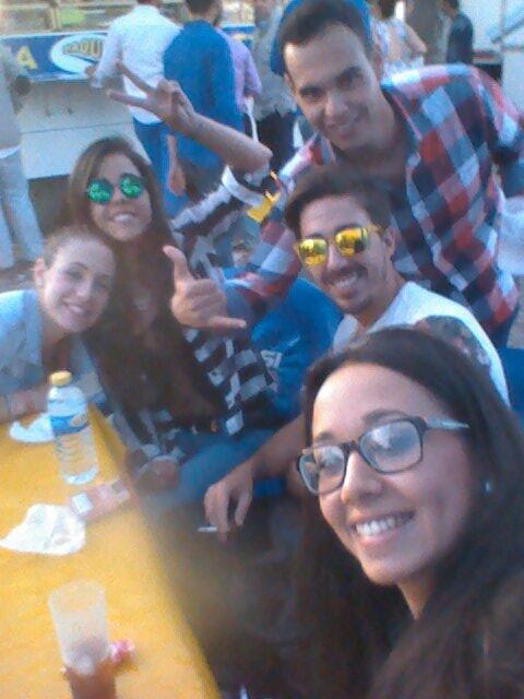 sara92ortiz's tweet photo. Buenísimas nches!!! Gracias x el día de hoy! :) @mardiagon1 @cu_89 @flyinthesky8 @Pedraza1991 http://t.co/bLEUeFOhl2