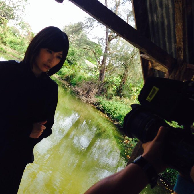 コートの下は&hellip; 頼まれたあの水着を着て来ました&hellip;  50RTで次のオフショット貼りますぞ！  『愛人♡日記』6/27 発売！ http://t.co/KuYPEdeIvI http://t.co/fC<a href="/tag/%E3%82%B0%E3%83%A9%E3%83%89%E3%83%AB%E8%87%AA%E7%94%BB%E6%92%AE%E3%82%8A%E9%83%A8"class="tags"><span>#グラドル自画撮り部</span></a>