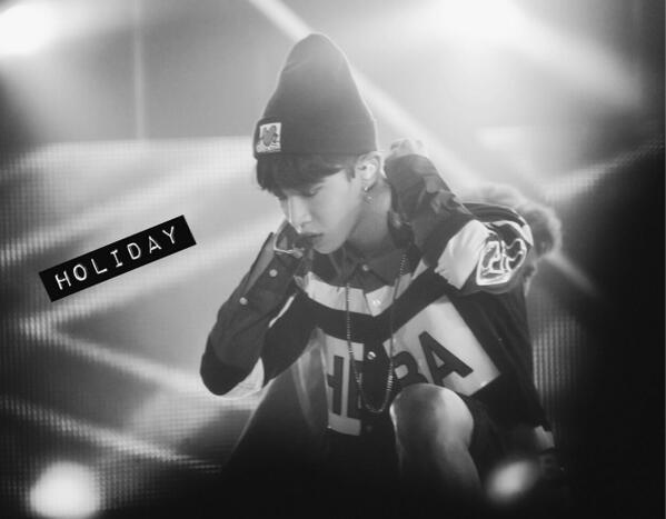 Bqu5ABhCUAA3xtt.jpg
