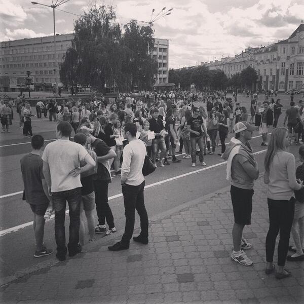 ochenclohno's tweet photo. Держитесь вместе. В наше время это просто необходимо. #SaveDonbassFromUkraineArmy
#Orel http://t.co/dIuoVslUoM