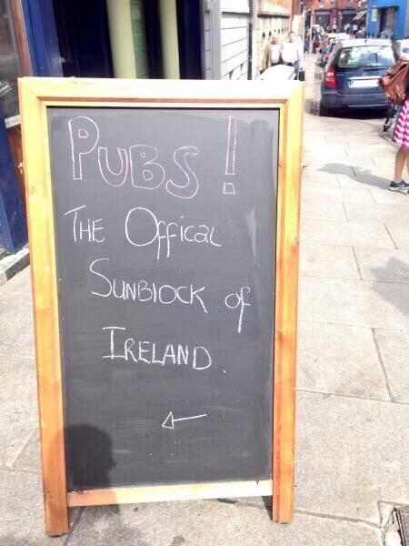 simonsugar's tweet photo. Brilliant Pub Board #advertising http://t.co/Yk4SAyboXi