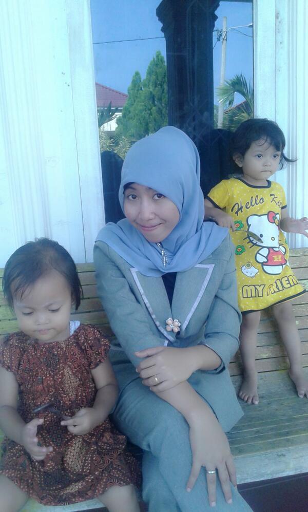 NandaPristi's tweet photo. http://t.co/kQwkZKLcez
