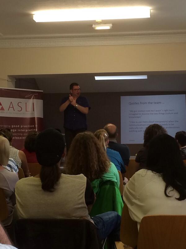 ASLIuk's tweet image. Discussions on agencies making appropriate judgements about interpreter bookings . #DIN2014