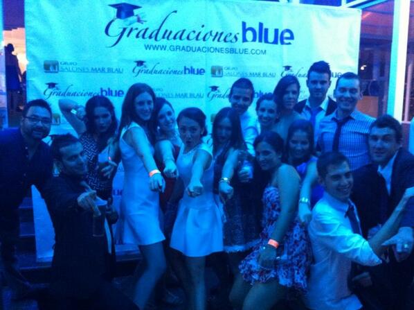 ArantxaRuiz4's tweet photo. Día especial, noche increíble! #GraduacionUCV http://t.co/gHQB8aqgSD