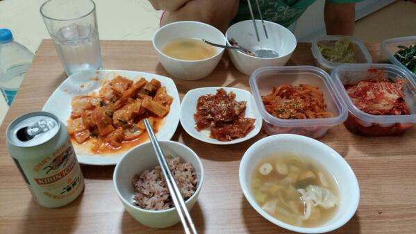 OptionHong's tweet image. 천둥번개치는 일요일 저녁 깔끔한 식사로 마무으리 (@ 연우네집) 4sq.com/1l0NgA9