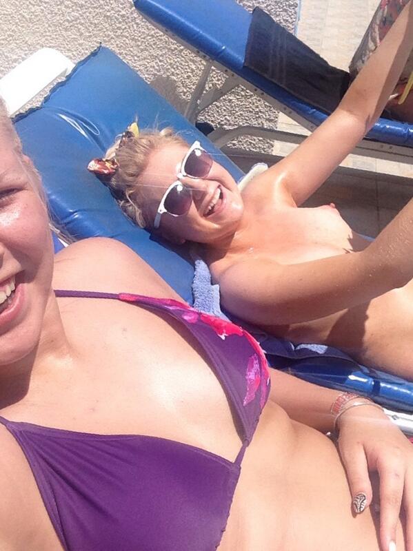 courtshunterrrr's tweet photo. fucksake put them away Lori #conetits http://t.co/QmnbIg9dOT