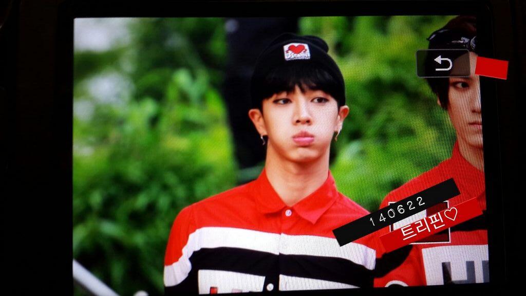 BquoLv5CIAEXB56.jpg:large