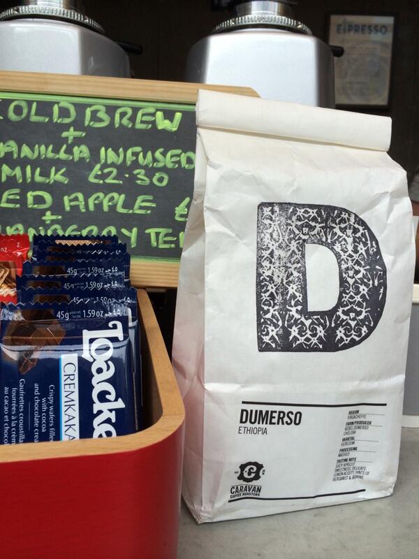 LabEspr's tweet photo. Great Sundays at the Lab.  Cold brew #coffee, outdoor seating and a rather nice guest espresso from @CaravanRoastery http://t.co/94ZtocdrxQ