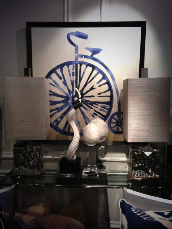 AlexanderAtHome's tweet image. The Blue Bike artwork ... Stunning! #bikeTO #interiordesign #art #toronto $795