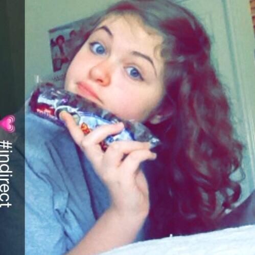brookeislife_'s tweet photo. can we talk about how perfect @brookelenae_ eyebrows are? http://t.co/qXancbcbHI