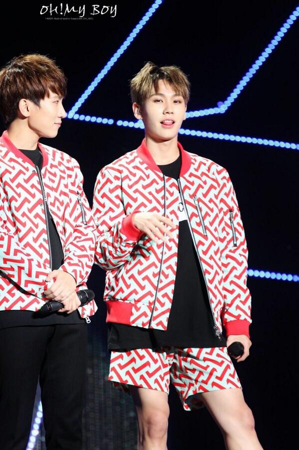 BTOBJIL's tweet photo. [FANTAKEN] 140621 Best of Best Concert - Ilhoon &amp; Eunkwang (Cr.OH!MyBoy) http://t.co/NHuKWmjjjM