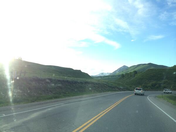 RachelDobbs8's tweet image. I Drove 12hours straight from Crested Butte, CO to Lawrence, KS #drivingmachine #roadtriprecord