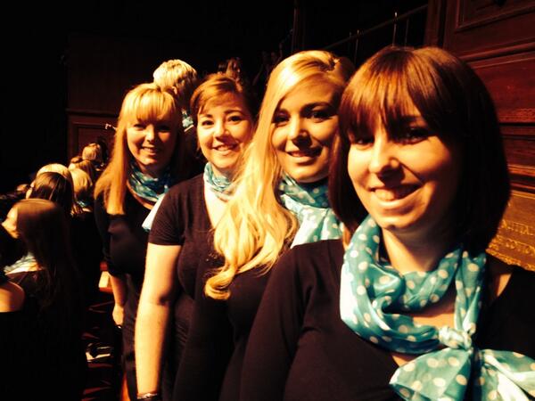 RebeccaBury's tweet image. 45 mins until show time!! #just1world @kinggeorgeshall