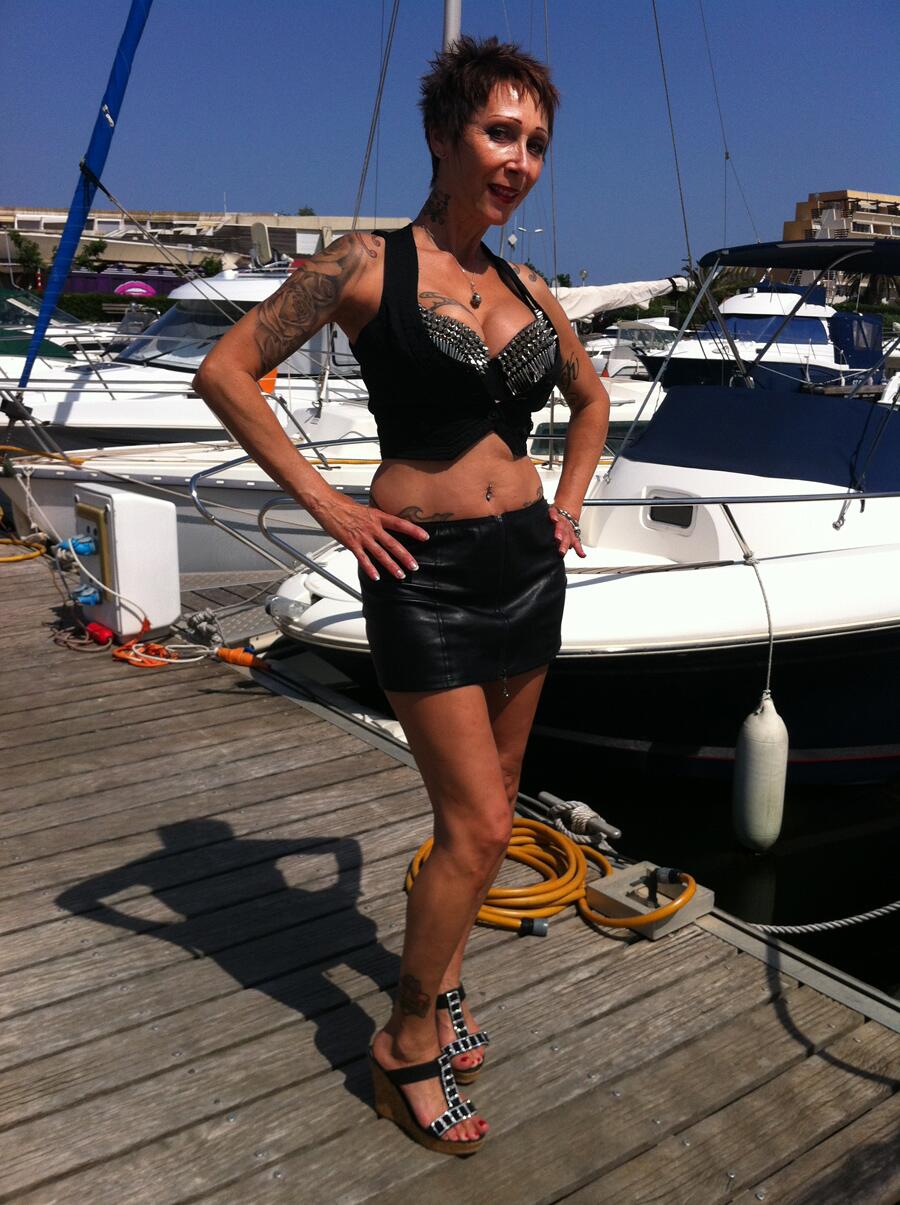 TW Pornstars - Catalya Mia. Twitter. Bis☼ux du Cap !!. 2:14 PM - 22 Jun