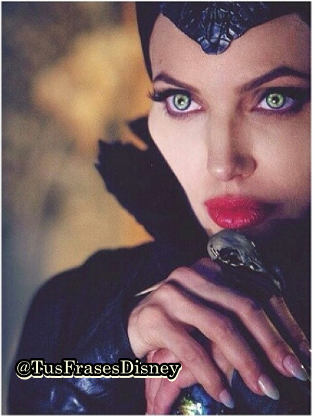 TusFrasesDisney's tweet photo. "Ni los buenos son tan buenos, ni los malos son tan malos." http://t.co/O55R2NU6Y2