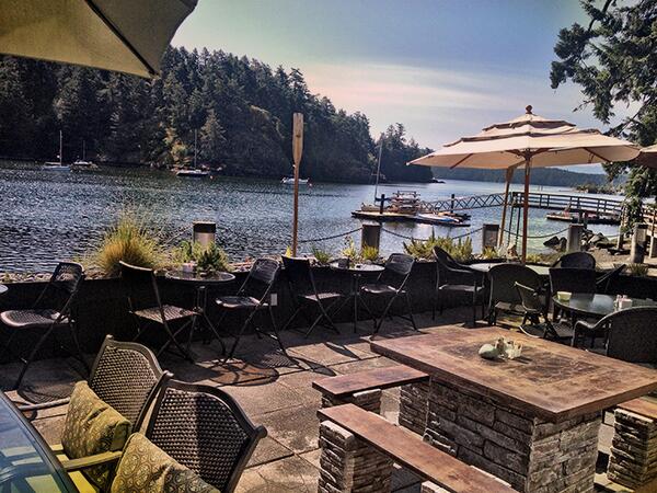 Good morning friends! We'd love to see you today! Offering a beautiful view &amp; a delicious breakfast - Today 8am-11am!