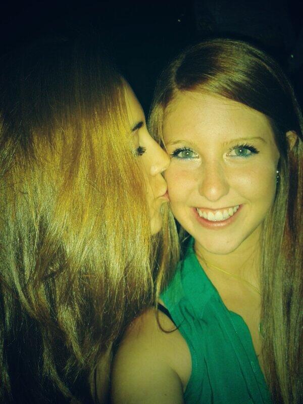 PepeRositaa's tweet photo. #LaNiñademisOjos 
Te quiero preciosa! http://t.co/C3g6sANQrP