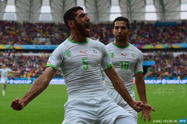 مونديال البرازيل 2014 : الجزائر VS كوريا الجنوبية - صفحة 3 Bqw5fHKCQAAocIb