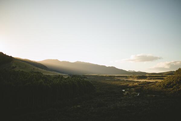 PoronuiNZ's tweet photo. 'Heaven on Earth Day'
Blake House - this is the perfect spot for a winter retreat.
Thx Nordica Photography! http://t.co/DOuhU2rAgT