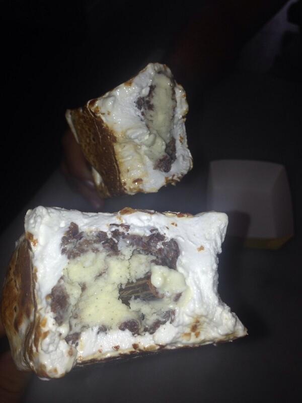 Catherine_Cheek's tweet photo. Dominique Ansel bakery never disappoints #frozensmore #nycsunday @hannahtessaro http://t.co/r9Dcx1Wb3r