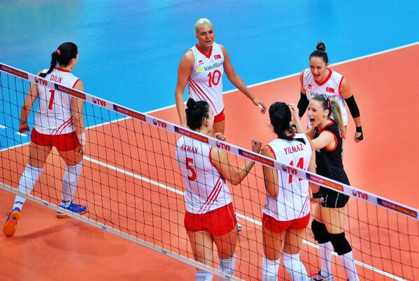 Haftayı 2' de 2 ile kapatıyoruz...

<a href="/EzgiDilik/">ezgi dilik</a> @kubrakman @gozde147 <a href="/GizemORGE/">Gizem Örge</a>