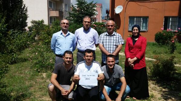 AKPartiDerince's tweet photo. Yavuzsultan Mahallemiz Sandık y.k. gorev basında. Masallah.. http://t.co/SM2KEyAKN7