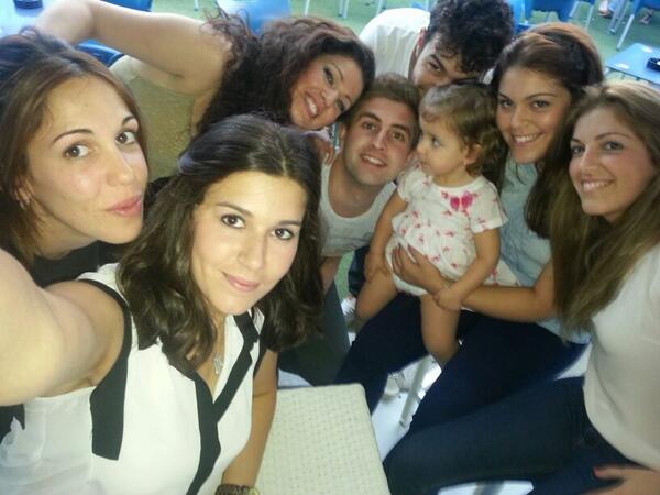 estefania tweet media