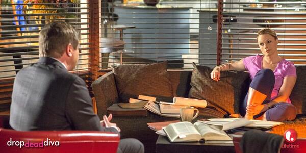 Nothing like a pep talk from Owen! <a href="/lexmedlin/">Lex Medlin</a> #DropDeadDiva