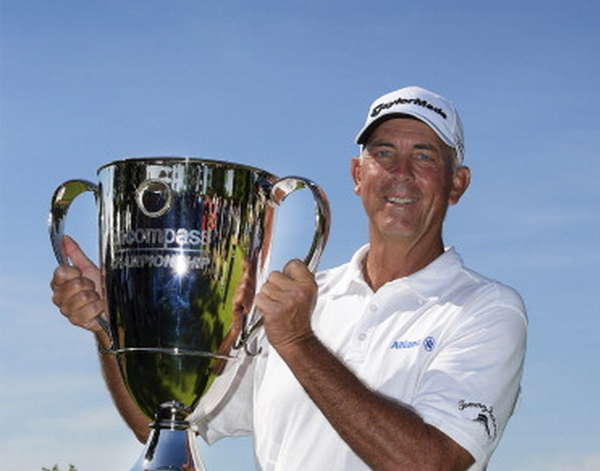 TaylorMadeGolf's tweet photo. TaylorMade staffer Tom Lehman captures Encompass Championship! #MadeToWin #ChampionsTour ©GettyImages http://t.co/HfDBlaKXh9