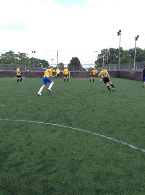 Great day today raising money for <a href="/DiabetesUK/">Diabetes UK</a> at our Group 30 - 5 a side event <a href="/goals_bristolS/">Goals Bristol South</a> <a href="/colly75/">Paul Collingridge</a>