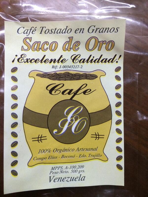 Hoy estrenamos el café artesanal Saco de Oro comprado en <a href="/DegustAvila/">DegustAvila</a>. Excelente.