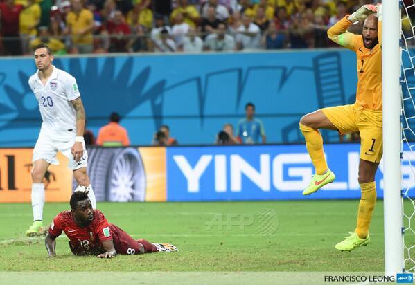 Last second goal gives Portugal a draw, deprives USMNT of a win. (@AnthonyDiMoro/Twitter)