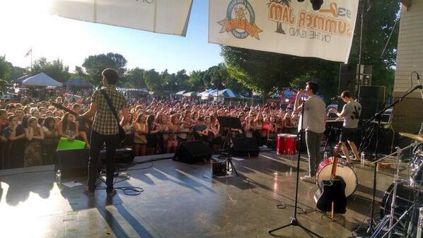 AJRBrothers's tweet photo. Great show Syracuse! http://t.co/XUCVuXFhTa