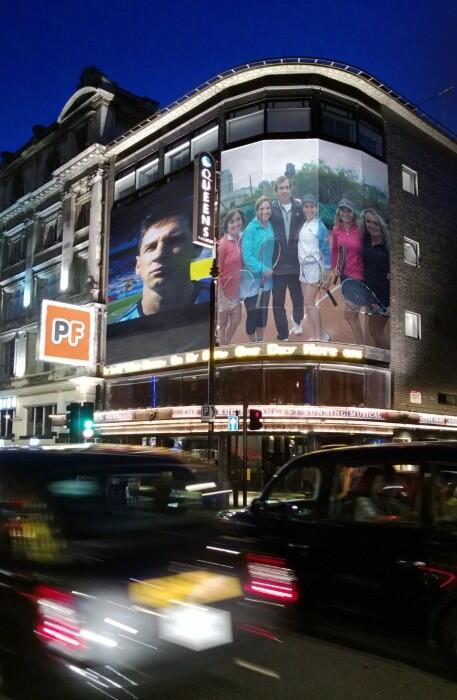 ESTAMOS EN LA CIMA DEL MUNDO <a href="/floridatenis/">Florida Tenis Club</a> COMPARTIMOS CARTEL CON LEO!!! JIJI.FELICES POR EL ASCENSO.