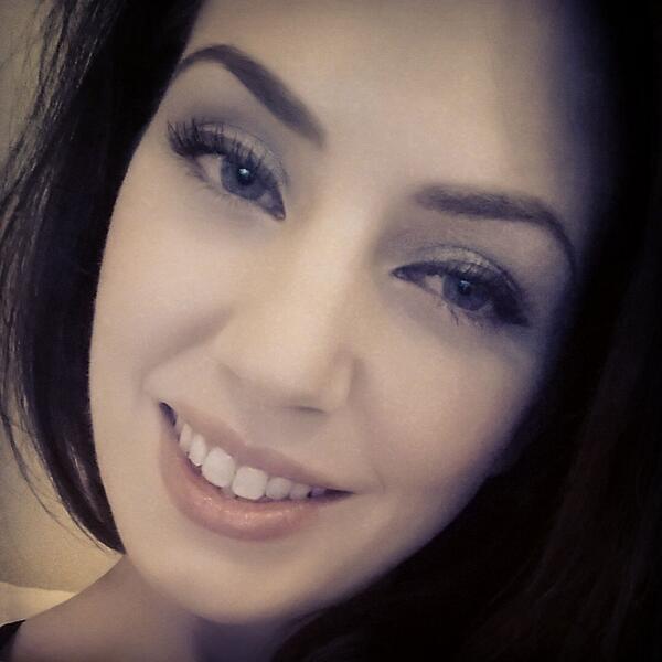 Sarah Shevon’s pics and videos