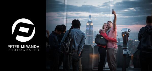 capturefour's tweet image. Search for this couple, find this couple at Rockefella Center, #topoftherock @rockcenternyc #rockcenternyc
