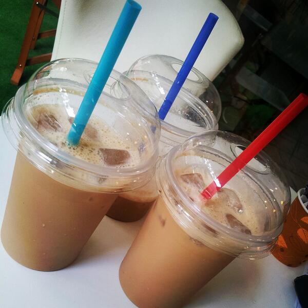 Sıcak yaz günlerinde içinizi serinletecek buz gibi kahvelerimiz..