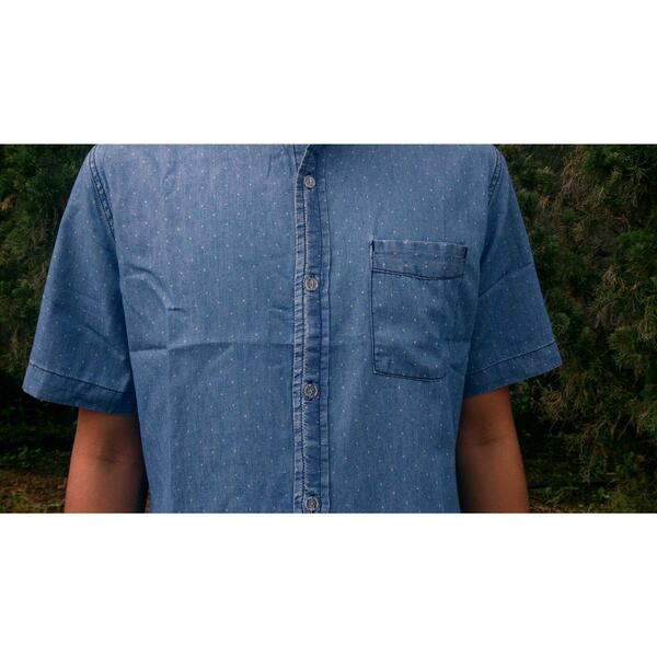 JackhammerCo's tweet image. #ArticleHighlight

Bleaching process makes the color of this shirt looks lighter.