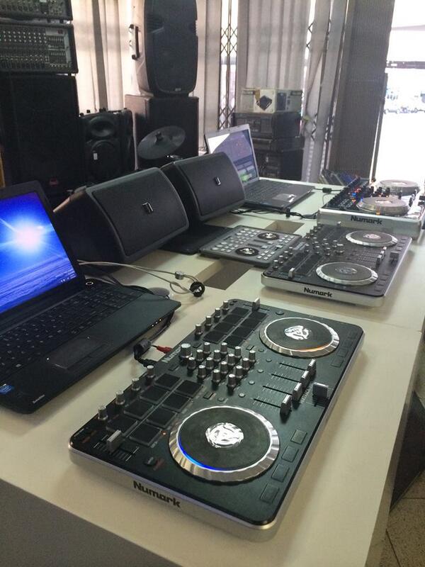 NumarkSA's tweet image. @NumarkSA DJ Stations: You can find these awesome DJ stations at various dealers all over SA. Come try your fav gear