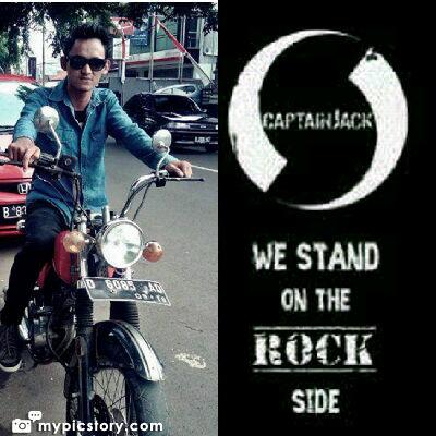 Gie_Arsana's tweet photo. @captainjackband @MONSTER_NGALAM we are monster http://t.co/1l1sBjTyvz
