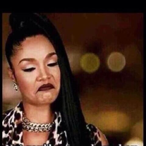_tee93___'s tweet photo. When you peep some shit 😌👌 http://t.co/s20UWe0p4T