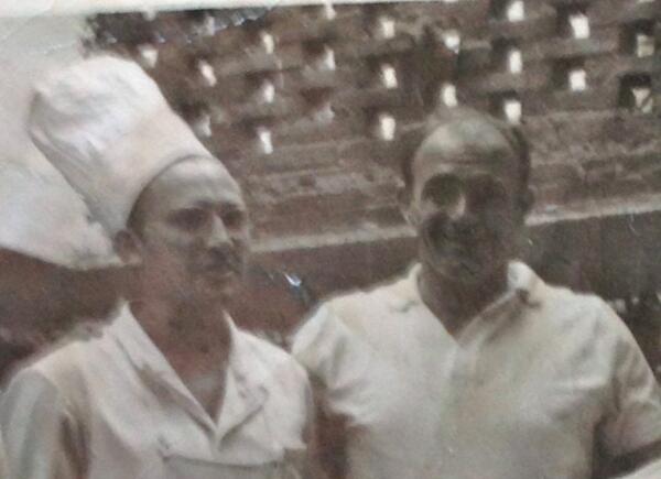 Se ha ido el más grande, origen de mi pasión por el #RealMadrid, viste las 10 primeras, vendrán más..  #DEPDonAlfredo