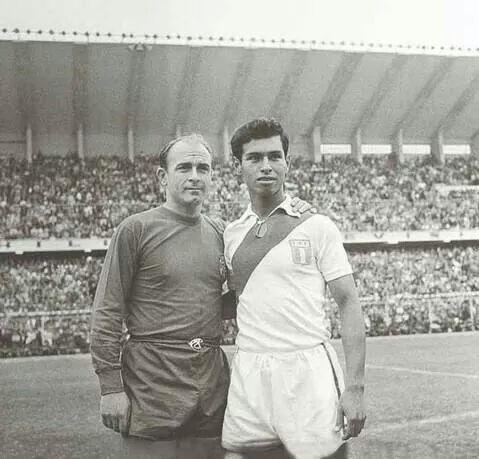 don alfredo DI STÉFANO. - Página 11 Br-fbdOIYAA0ZDF