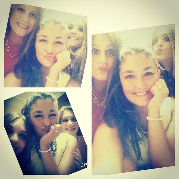 saandra18's tweet photo. Sábado con mis feas!! @angelagb91  @reyes299 🍻💃💟 http://t.co/cDACMUQlc6