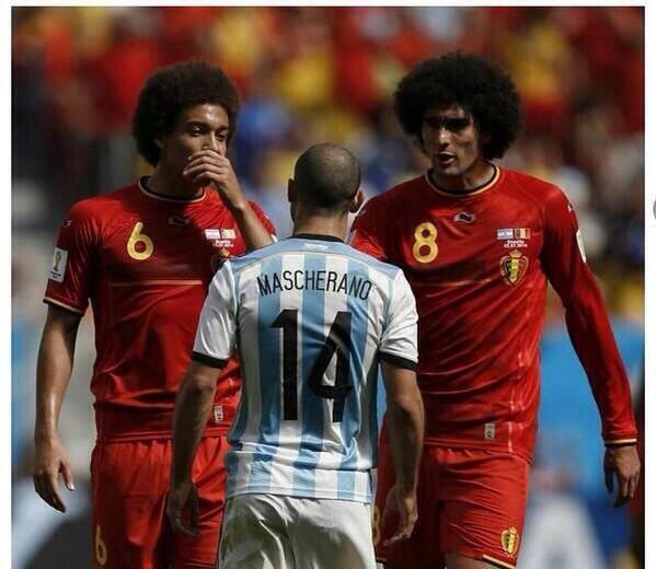 YasBallester's tweet image. Ellos altos, vos ENORME #VamosArgentina #Mascherano