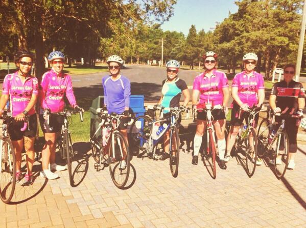 MichelePaul_'s tweet image. 40 mile ride between @MonmouthCtyPark #jgssm @MoiraHoran #lovehatehills @ChristineSchnor